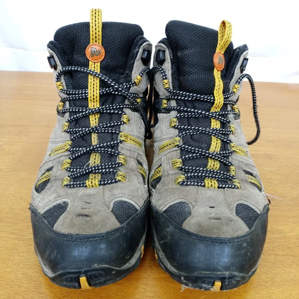 Merrell Waterproof Gunsmoke Performance Shoes Men's size 10